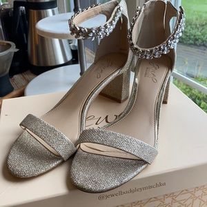 Badgley Mischka Jewel heels